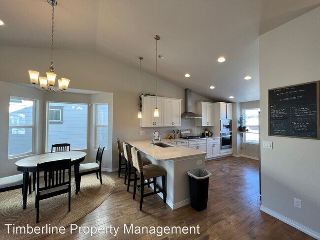 Foto del edificio - 11174 Tranquil Water Dr