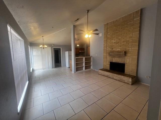 Foto del edificio - 22407 Tree House Ln