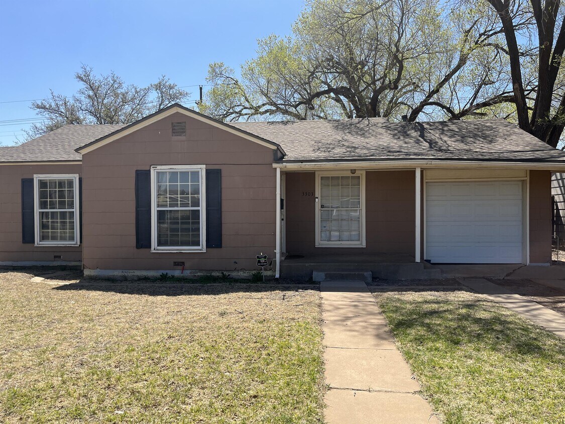 Foto principal - 3303 28th St