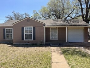 Building Photo - 3303 28th St