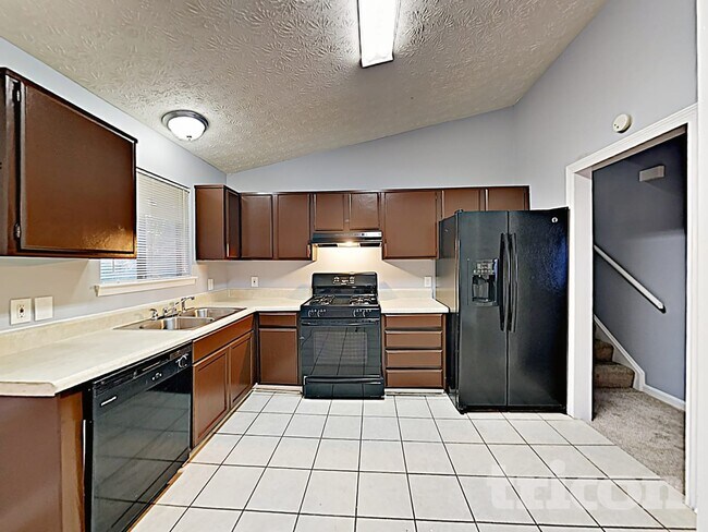 Foto del edificio - 133 Fairview Dr