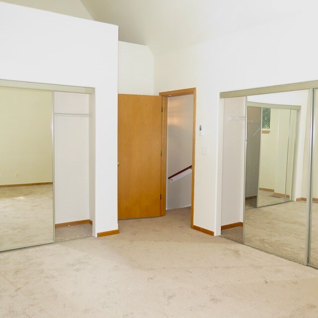 Building Photo - 4354 S Drexel Blvd