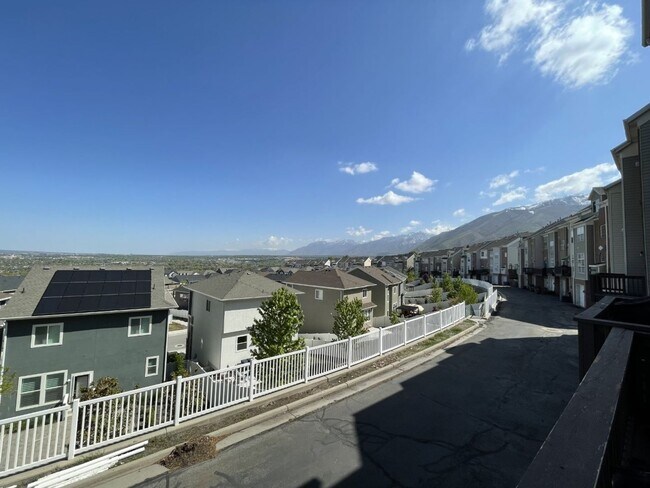 Foto del edificio - Amazing Townhome with Spectacular Views fo...
