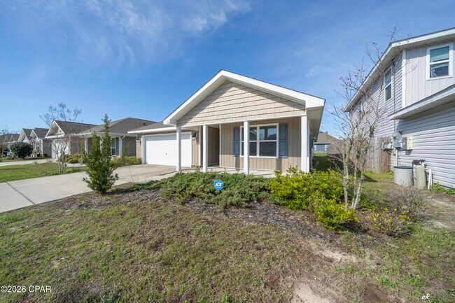 Foto del edificio - 112 Red Bay Rd