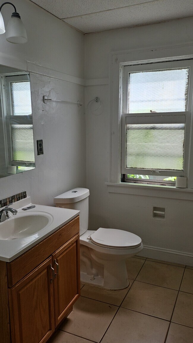Foto del edificio - 3685 E 147th St