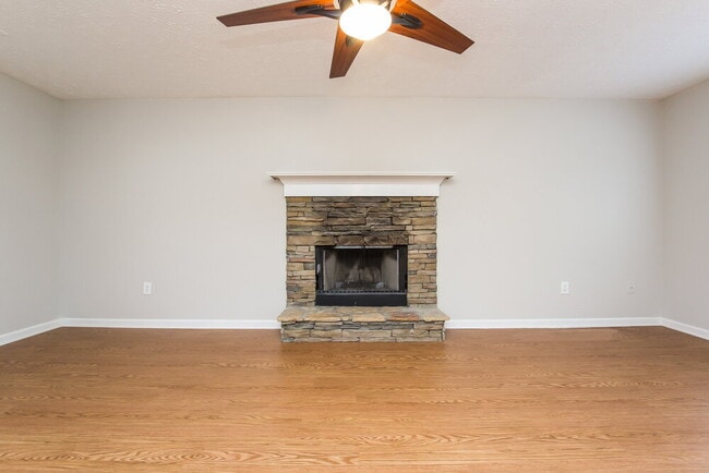 Foto del edificio - 4061 Edenbrooke Cir SW