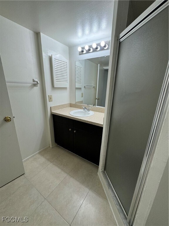 Building Photo - 5321 Summerlin Rd