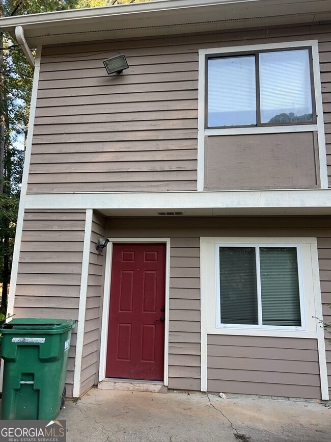 Building Photo - 6349 Holcomb Way