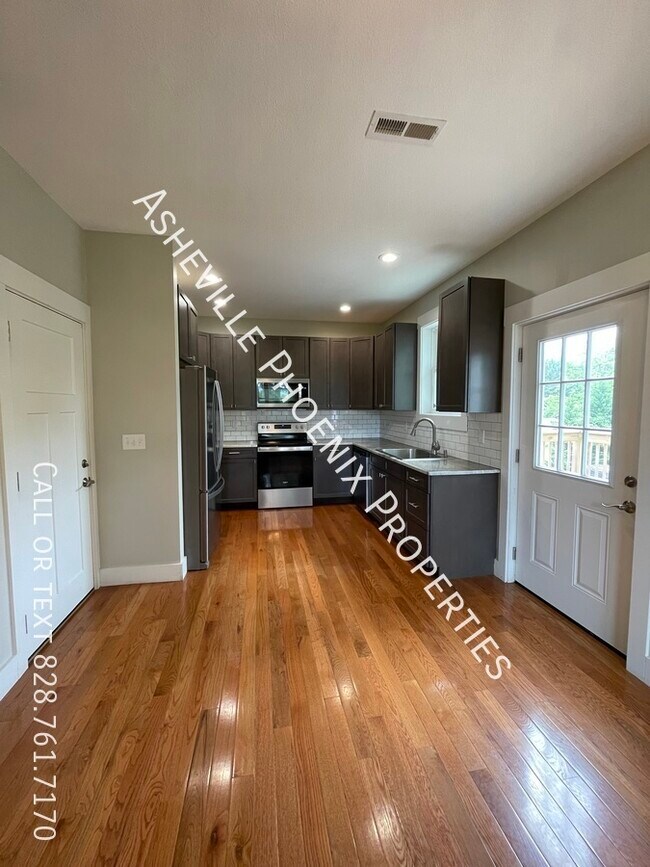Building Photo - 26 Loblolly Lane