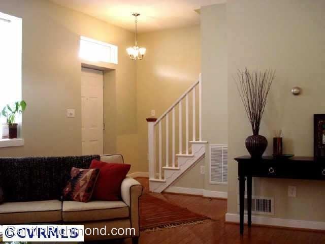 Building Photo - 1 br, 1.5 bath House - 519 N. 24th Street