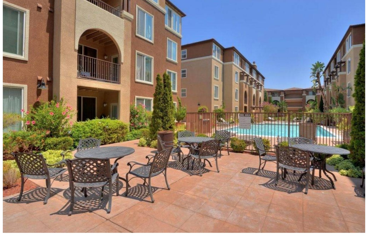 Foto principal - 801 Winchester Blvd