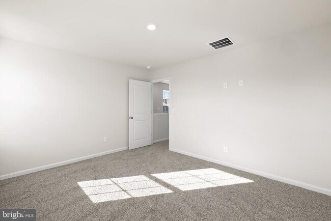Building Photo - 100 Gossard Wy