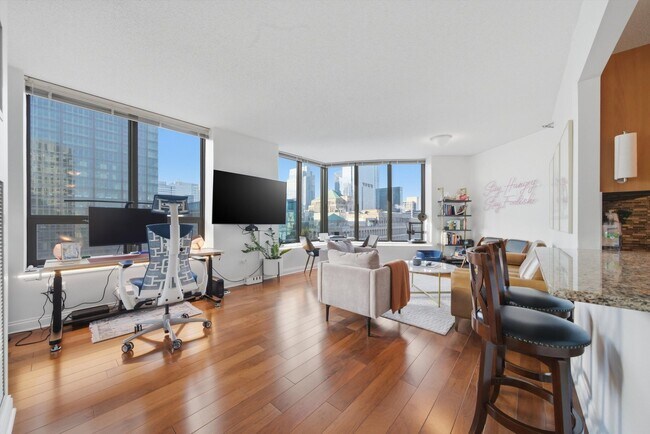 Foto del edificio - 400 N La Salle Dr