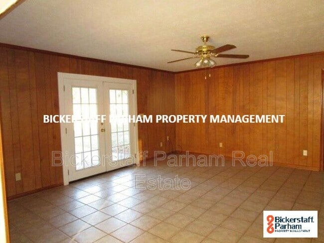 Building Photo - 4255 Carlene Dr