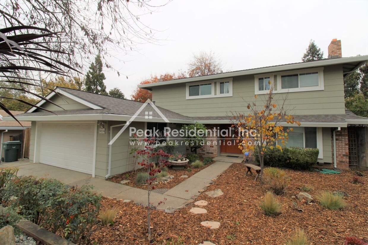Primary Photo - 4 br, 2.5 bath House - 4825 Rockland Way