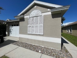 Building Photo - 4318 Lake Underhill Rd