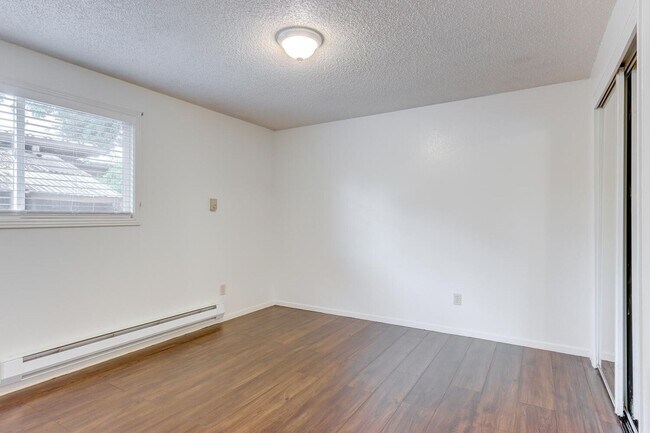 Foto del edificio - 2307-2309 Hervey St