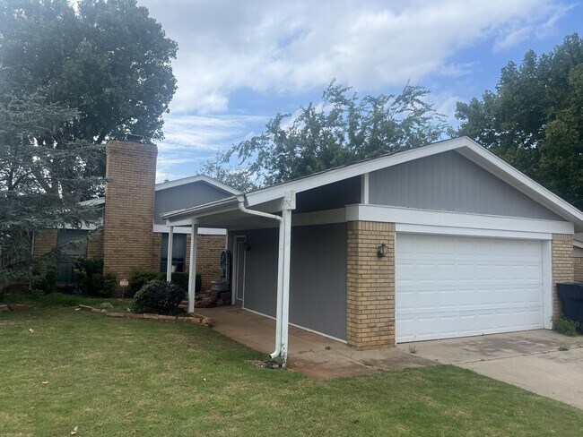 Foto del edificio - 12509 Clarence Ct