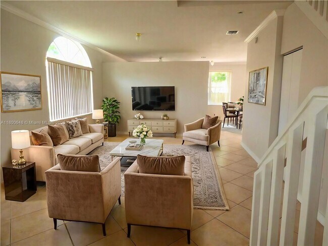 Foto del edificio - 15643 NW 12th Rd