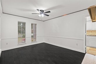 Building Photo - 13206 Chriswood Dr