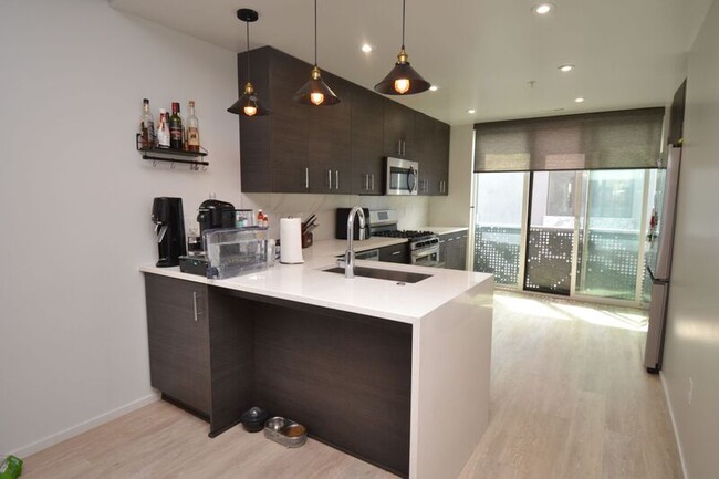 Foto del edificio - 15 Kensington Ave