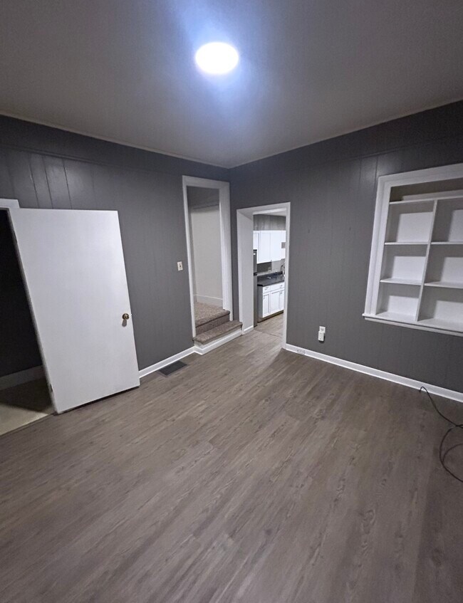 Comedor - 24 N Washington St