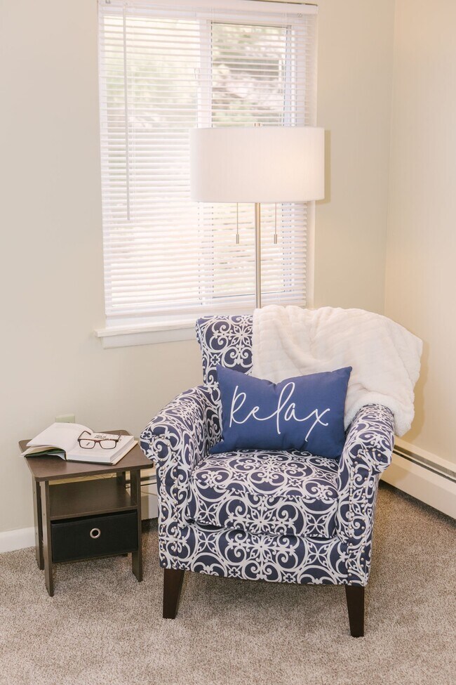 Mill Pond Village 59 Mill Pond Rd Broad Brook, CT