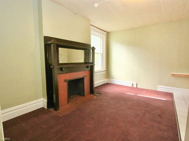 Building Photo - 5816 Callowhill St