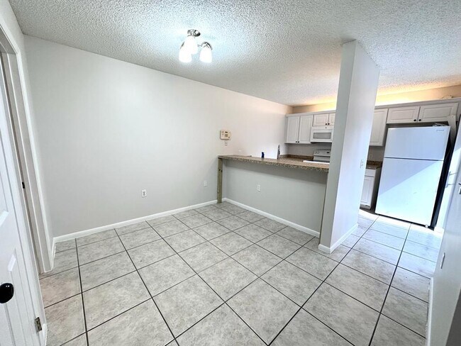 Foto del edificio - 193 Charter Way