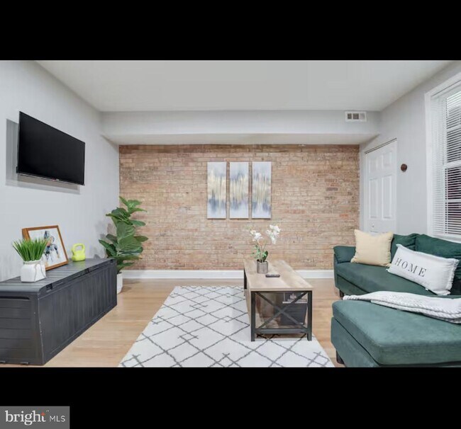 Foto del edificio - 1255 Raum St NE