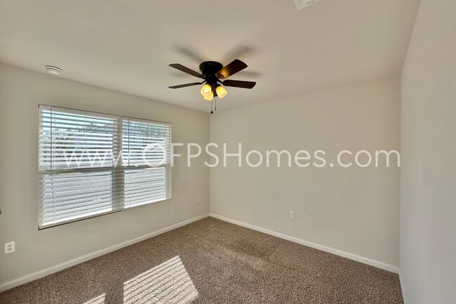 Foto del edificio - AVAILABLE JULY 14!