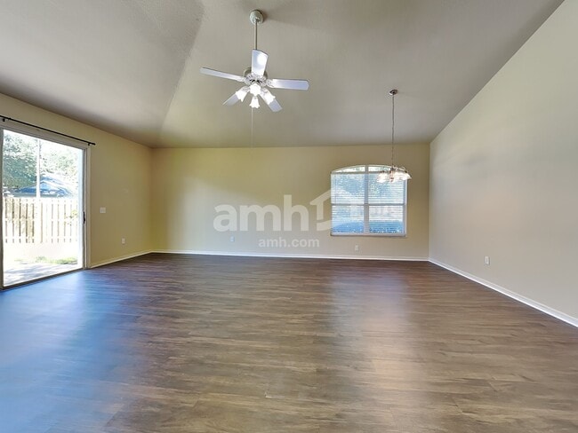 Building Photo - 11803 Easthampton Dr