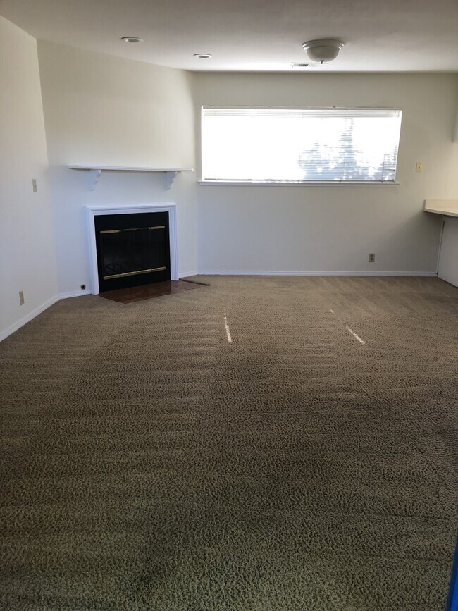 Foto del edificio - 103 S 1st St