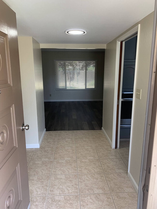 1264 E Escalon Ave, Fresno, CA 93710 House Rental in Fresno, CA