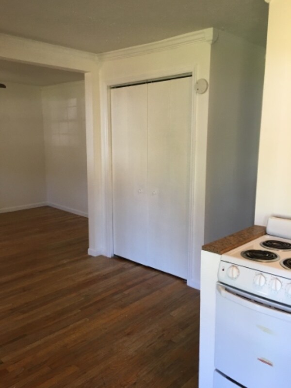 Foto del edificio - 735 Sugar Valley Rd SW