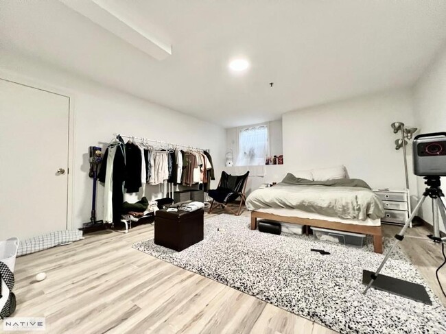 Building Photo - 0 bedroom in BROOKLYN NY 11222