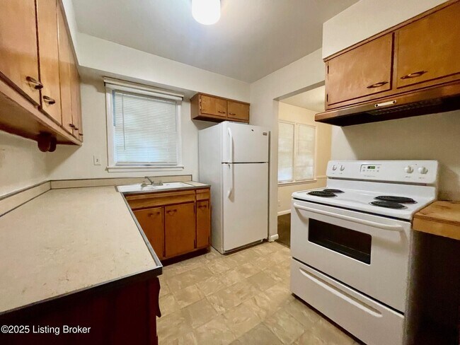 Foto del edificio - 4429 Shelbyville Rd