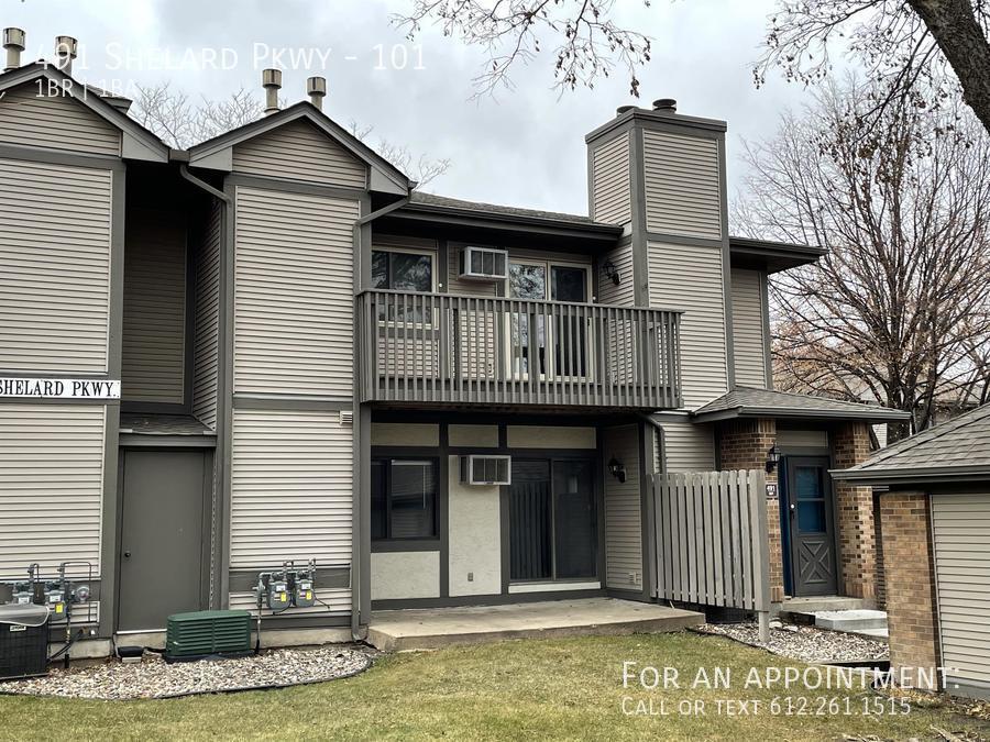 Foto principal - 491 Shelard Pkwy