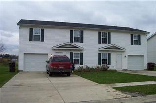 Building Photo - 10555 Village Dr