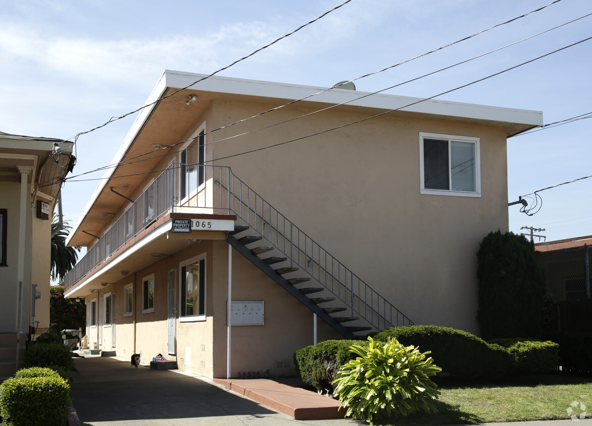 Primary Photo - 1065 63rd St