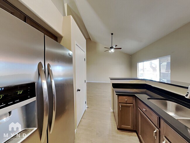 Building Photo - 8161 N Midnight Way