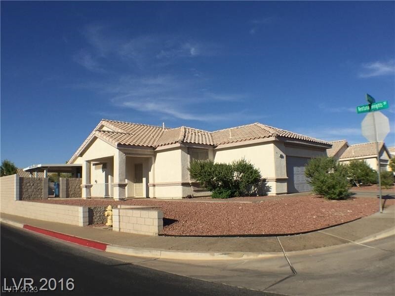 Foto principal - 1010 Seaside Daisy Ct
