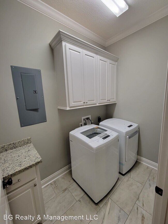 Foto del edificio - 3 br, 2.5 bath House - 1530 Lacadie Drive #19