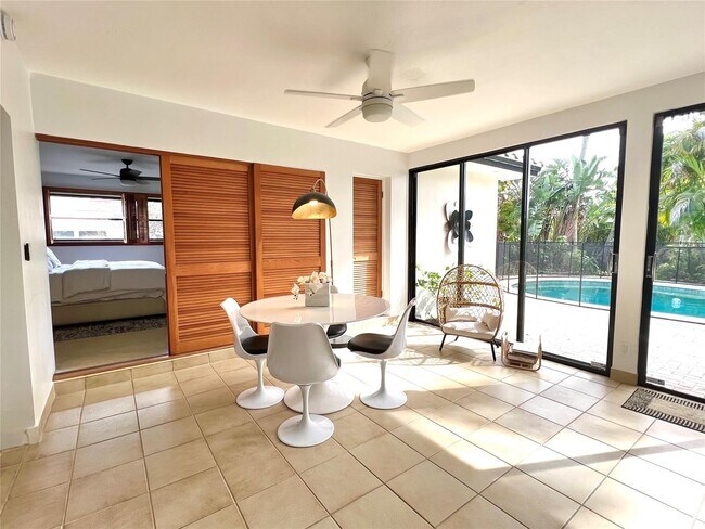 Foto del edificio - 4408 Monroe St