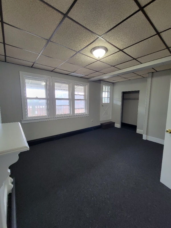Building Photo - 155 Gelston St