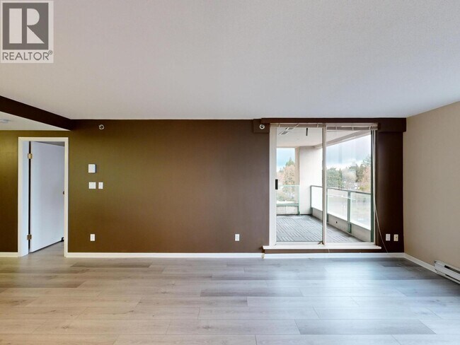 Photo du bâtiment - 503-503 W 16th Ave