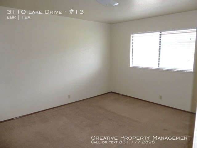 Building Photo - 3110 Lake Dr