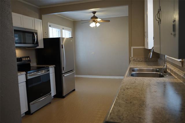 Building Photo - 1325 Barnes Dr