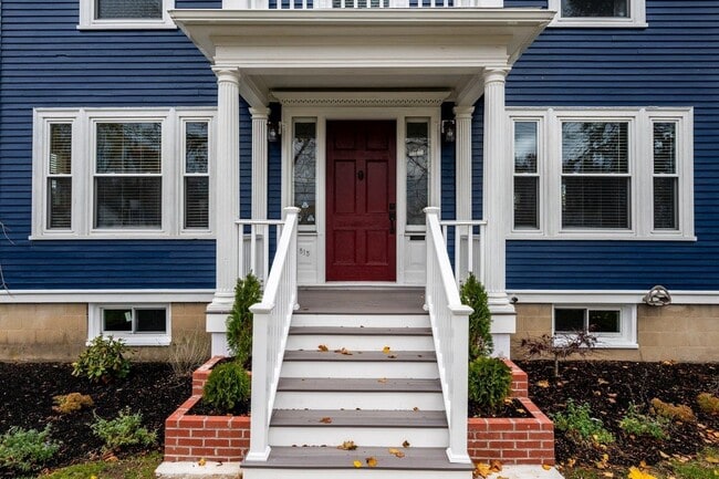 Foto del edificio - 815 Central Ave