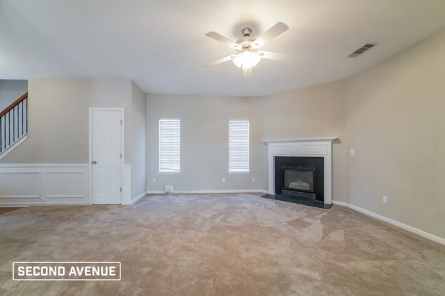 Building Photo - 6137 Hemperly RD